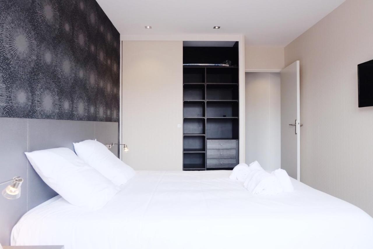 Magnifique Appartement, En Hyper Centre, Avec Terrasse Et Place De Parking Biarritz Bagian luar foto