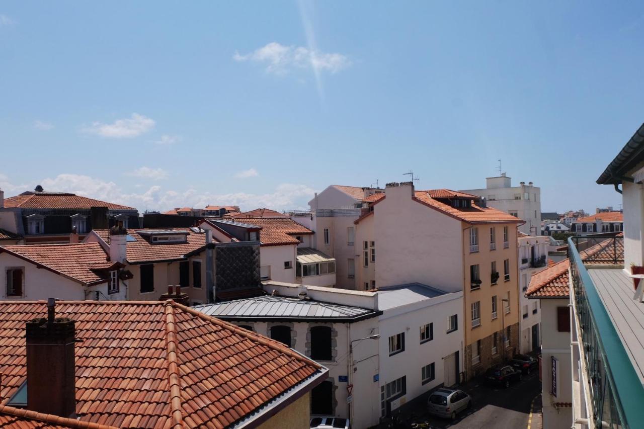 Magnifique Appartement, En Hyper Centre, Avec Terrasse Et Place De Parking Biarritz Bagian luar foto